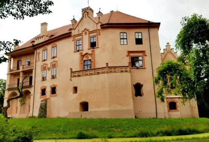 Hradiště Zvěřinec, Sedlec-Prčice, Czechia, Czech Republic (Czechia)